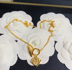 ANAGRAM PEDANT GOLD NECKLACE