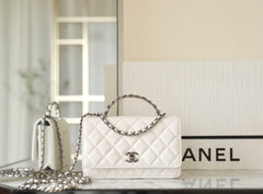 CC WOC 19 WHITE LAMBSKIN SILVER HARDWARE