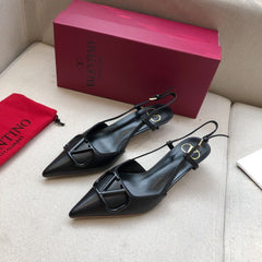 VLOGO SIGNATURE BLACK CALFSKIN HIGH SLINGBACK PUMP 4 CM