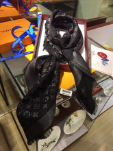 LV SCARF 140 CM IN WOOL MIX SILK 693003