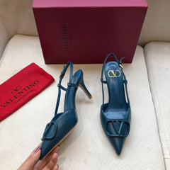 VLOGO SIGNATURE NAVY BLUE CALFSKIN HIGH SLINGBACK PUMP 7 CM