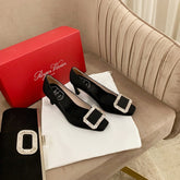 TROMPETTE PUMPS IN BLACK SILK CRYSTAL BUCKLE