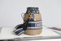 BUCKET BAG 19 IN BLACK OBLIQUE JACQUARD AND BEIGE WICKER