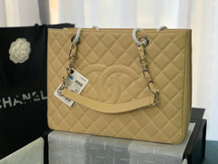 CHANEL 25S MEDALLION TOTE 33 CM IN BEIGE CAVIAR WITH SILVER HARDWARE