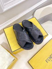 FENDI CROSSOVER SLIPPER IN BLACK CALFSKIN