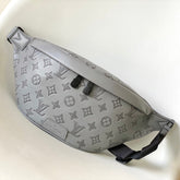 LV 25S DISCOVERY BUMBAG 44 IN TAUPE GRAY EMBOSSED MONOGRAM ECLIPSE CALFSKIN
