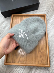 BEANIE HAT IN DOLPHIN GRAY WOOL 108750