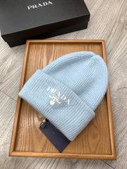 BEANIE HAT IN LIGHT BLUE WOOL 108744