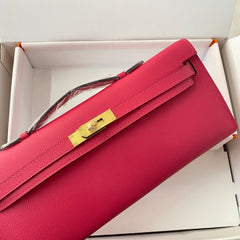 KELLY CUT 31 IN CHERRY RED CALFSKIN WITH GOLD HARDWARE