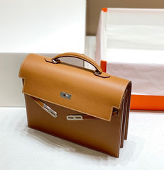 KELLY DEPECHES 34 BRIEFCASE IN GOLD TOGO CALFSKIN SILVER HARDWARE