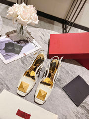 ONE STUD WHITE PATENT LEATHER LACE-UP HIGH HEELS 85 MM