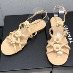 FLORAL FLAT SANDAL IN SAND YELLOW LAMBSKIN