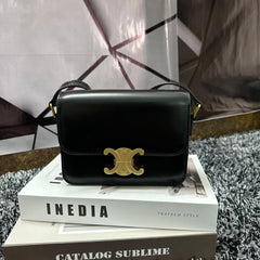 TRIOMPHE TEEN 18 BLACK COWHIDE LEATHER