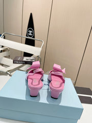 POINTED TOE SLINGBACK KITTEN HEEL WITH BOW IN PINK GLOSSY LAMBSKIN