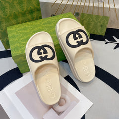 INTERLOCKING G SLIDE SANDAL IN WHITE CREAM IMPORTED TPU