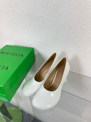 ATOMIC HIGH PUMP 9 CM IN WHITE CALFSKIN