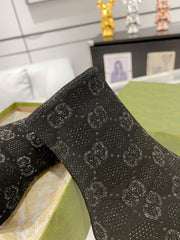 ANKLE BOOTS IN BLACK KNITTED FABRIC