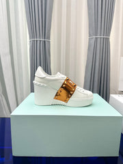 FLATFORM ROCKSTUD UNTITLED SNEAKER IN WHITE MIX COPPER BROWN CALFSKIN
