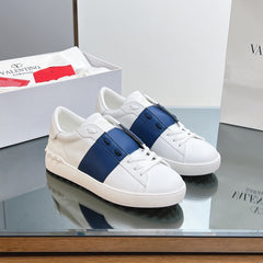 VALENTINO 25S GARAVANI ROCKSTUD UNTITLED SNEAKERS IN WHITE MIX DARK BLUE LAMBSKIN