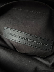 MONACO MEDIUM BAG 32 IN BLACK ARENA CALFSKIN GOLD HARDWARE