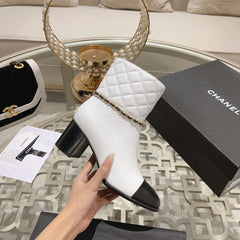 MID-HEEL ANKLE BOOTS IN WHITE CALFSKIN