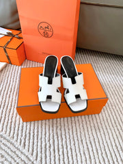 HELIA 60 SANDAL IN WHITE CALFSKIN