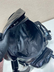 CROSSBODY BAG 29 IN BLACK OIL WAX LAMBSKIN