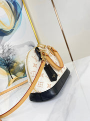 ALMA BB 25 IN WHITE MONOGRAM DUNE CANVAS GOLD HARDWARE