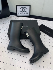 cc rainboot chanel black coler