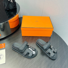 CHYPRE SANDAL BLACK CALFSKIN SPECIAL