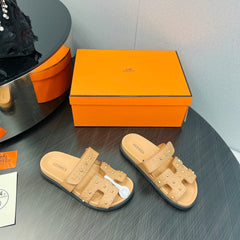 CHYPRE SANDAL LIGHT ORANGE CALFSKIN SPECIAL
