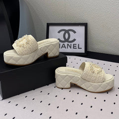 Double CC pearl platform sandals Sheepskin White
