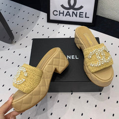 Double CC pearl platform sandals Sheepskin Fawn Yellow