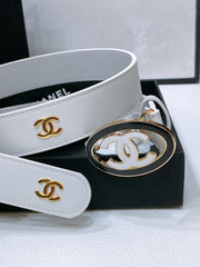 CC 30MM BELT IN WHITE SMOOTH CALFSKIN WHITE MIX BLACK METAL LOGO GOLD HARDWARE
