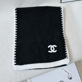 CHANEL 25S SCARF 200 IN CASHMERE 740365