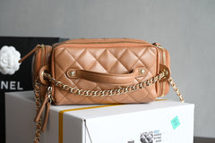 CHANEL 25S VANITY CASE 23 CM IN LIGHT BROWN LAMBSKIN