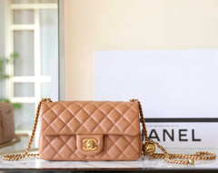 CHANEL 25S FLAP BAG 20 CM IN LIGHT BROWN LAMBSKIN WITH GOLD HARDWARE