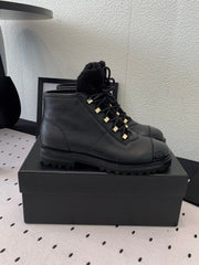 ANKLE BOOTS IN BLACK CALFSKIN 971629