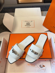 GIULIA FLAT SANDAL IN WHITE CALFSKIN