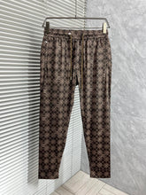 LV MEDIUM BROWN TROUSERS 239493