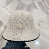 MM BUCKET IN WHITE MESH FABRIC