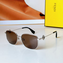 TRAVEL SQUARE FRAME SUNGLASSES FE50111F IN METAL