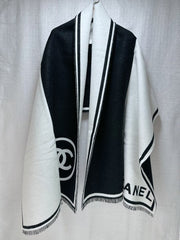 CHANEL 25S SCARF 195 IN CASHMERE WOOL 709604