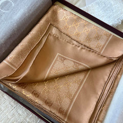 GUCCI 25S SCARF 90 IN SILK 697669