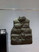 PRADA 25S DOWN VEST 464