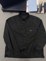 PRA SHIRT IN BLACK RE-NYLON TRIANGLE LOGO