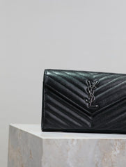WOC 23 IN BLACK CAVIAR LAMBSKIN SILVER HARDWARE