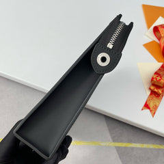 POCHETTE VOYAGE N41696 MM 26 MONOGRAM BLACK CALFSKIN