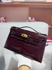 HM KELLY MINI 22 BORDEAUX RED AMERICAN ALLIGATOR GOLD BUCKLE