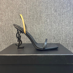 OPAQUE HIGH HEELS IN BLACK CALFSKIN